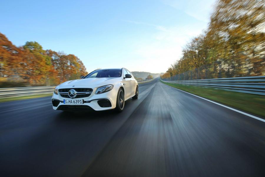  Mercedes-AMG E63 S 4Matic+ Estate (S213) 2017 года  (WW) (фото 20 из 22)